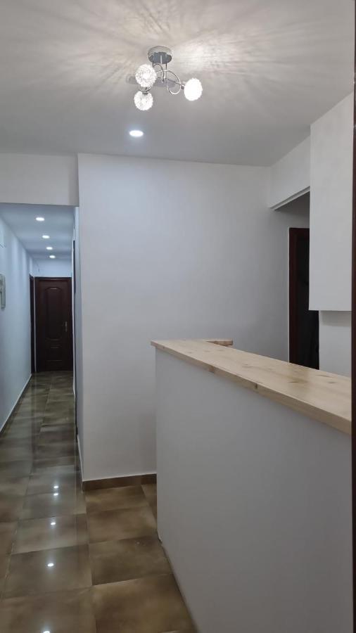 Hostal Vara Madrid Luaran gambar