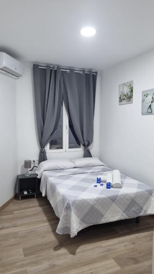 Hostal Vara Madrid Luaran gambar