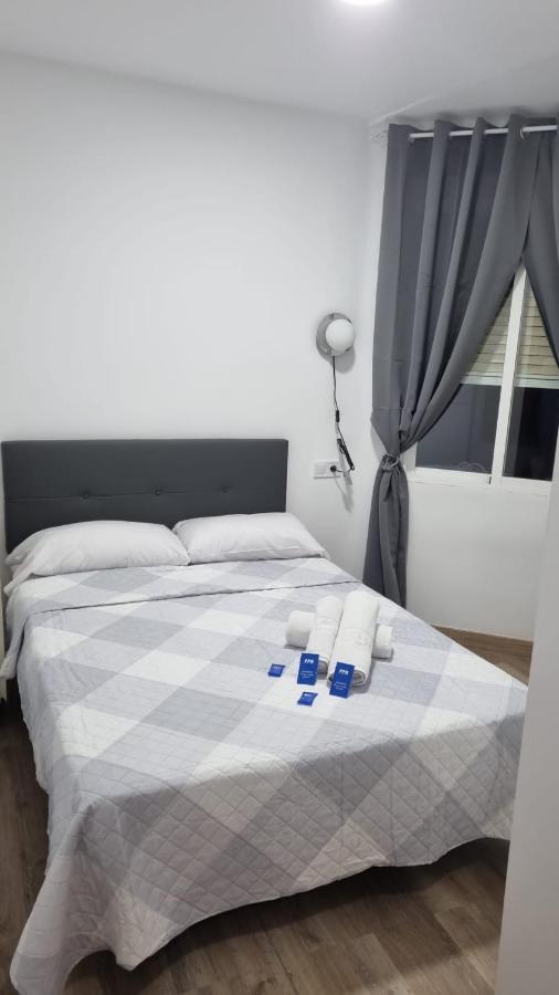 Hostal Vara Madrid Luaran gambar