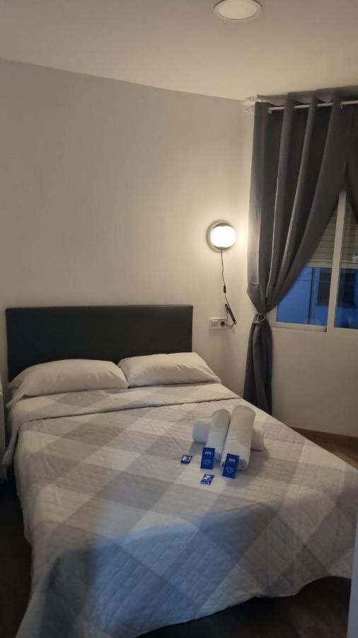 Hostal Vara Madrid Luaran gambar